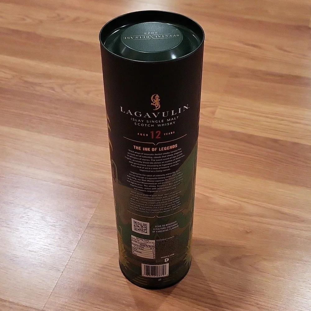 Lagavulin Special Release 2023 Box/Container